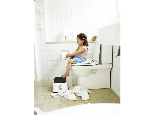 BabyBjorn – Treapta inaltator pentru baie – Step Stool White/Black