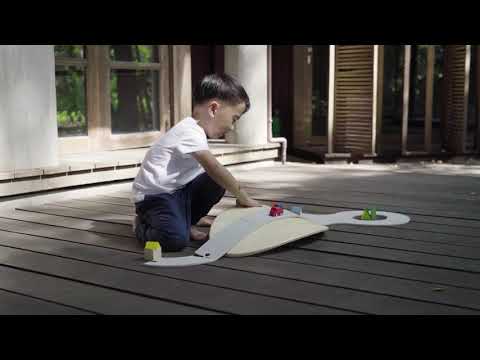 Traseu auto de jucărie, cauciuc, 16 piese, Plan Toys